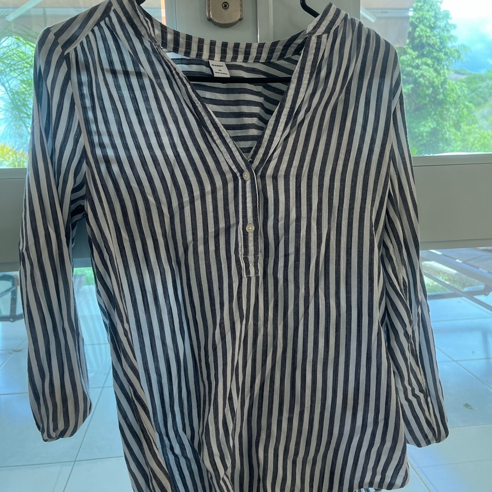 Old navy top